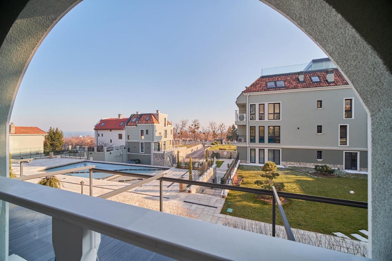 Mediterranea Complex - Luxury Apartment With Sea & Pool View! Варна Экстерьер фото