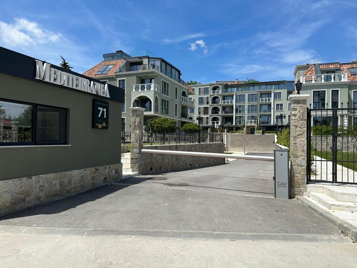Mediterranea Complex - Luxury Apartment With Sea & Pool View! Варна Экстерьер фото